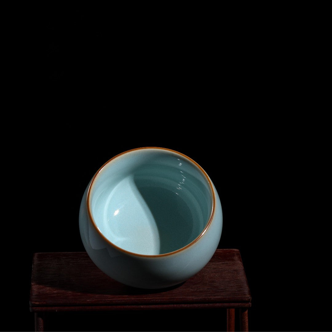 The Weighted Cup